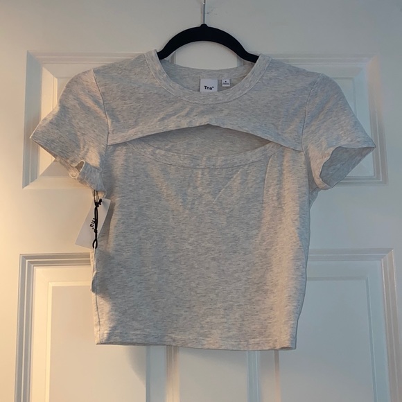 NWT Aritzia TNA Chill Costa T-Shirt - Picture 3 of 4